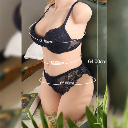 Sex Puppe Scarlett – Premium Sex Puppe mit Saug- und Vibrationsfunktionen für das ultimative Erlebnis